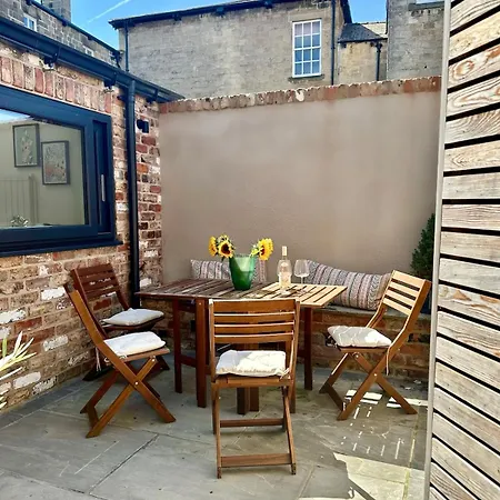 Σπίτι διακοπών No 6 Bowling Yard Knaresborough